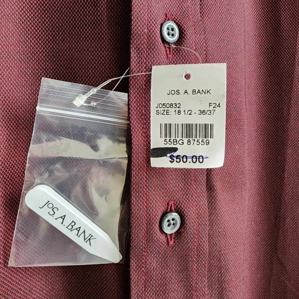 18.5 36/37 Red Wine Dress Shirt Traditional Fit Dark Jos A Bank New Solid Mens - Picture 4 of 16